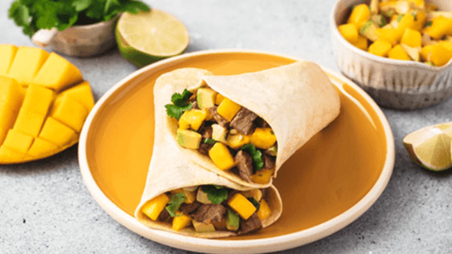 Tortilla Pockets™ mit Rind und Mangosalsa